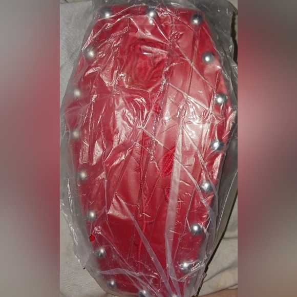 NWT Red embroidered Coffin shaped crossbody with adjustable strap - Picture 2 of 6